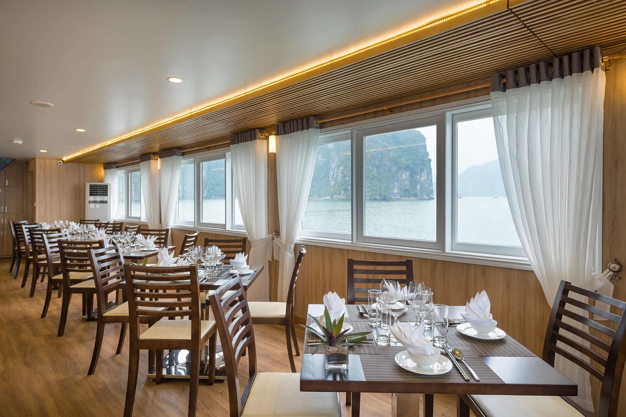 La Vela Premium Cruise - Managed By Paradise Cruises Ha Long Buitenkant foto