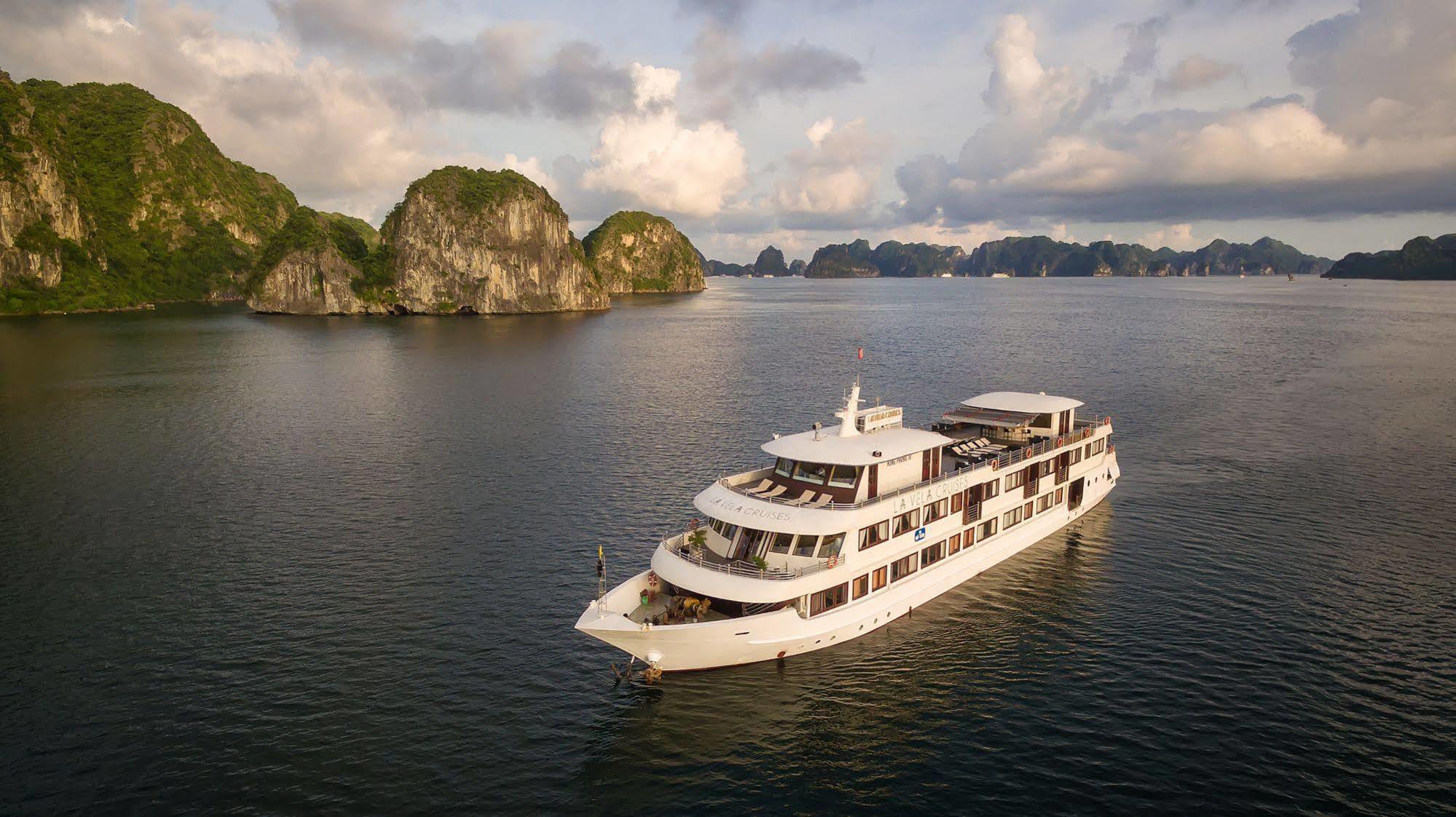 La Vela Premium Cruise - Managed By Paradise Cruises Ha Long Buitenkant foto